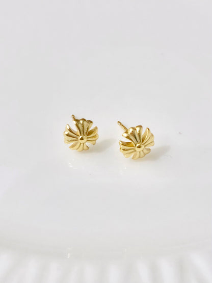 Dainty Clover Stud Earrings